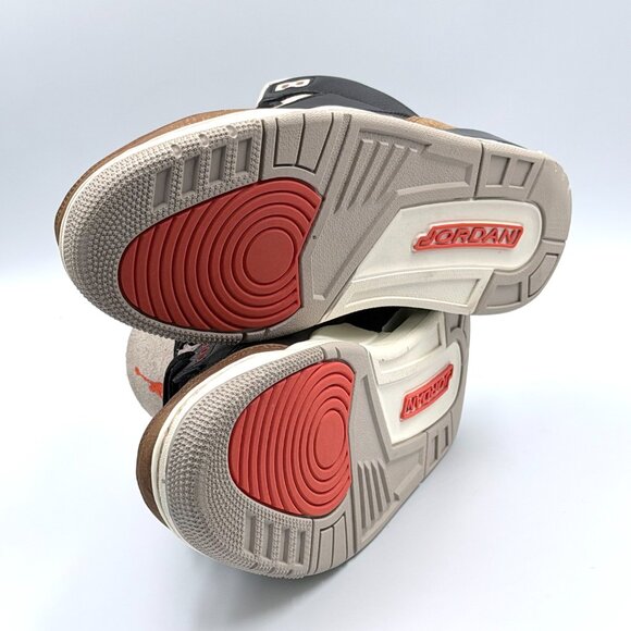 Air Jordan 3 Retro 'Desert Elephant' - Picture 9 of 11